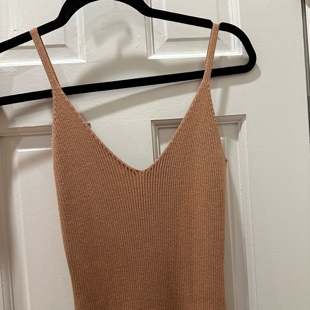 NWT Ribbed Midi Dress - Picture 3 of 3